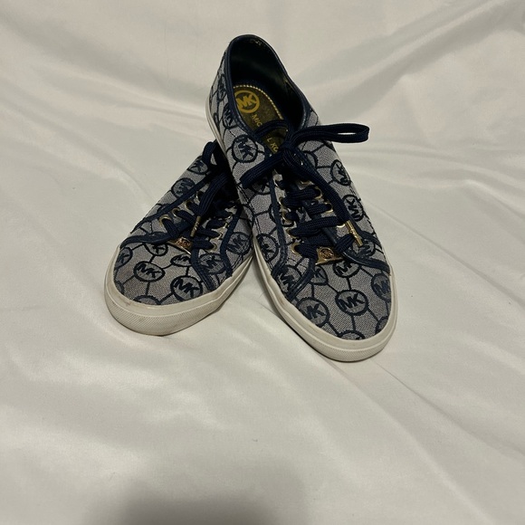 Michael Kors Boerum Navy Monogram Sneakers - size 8 MK - Picture 1 of 9